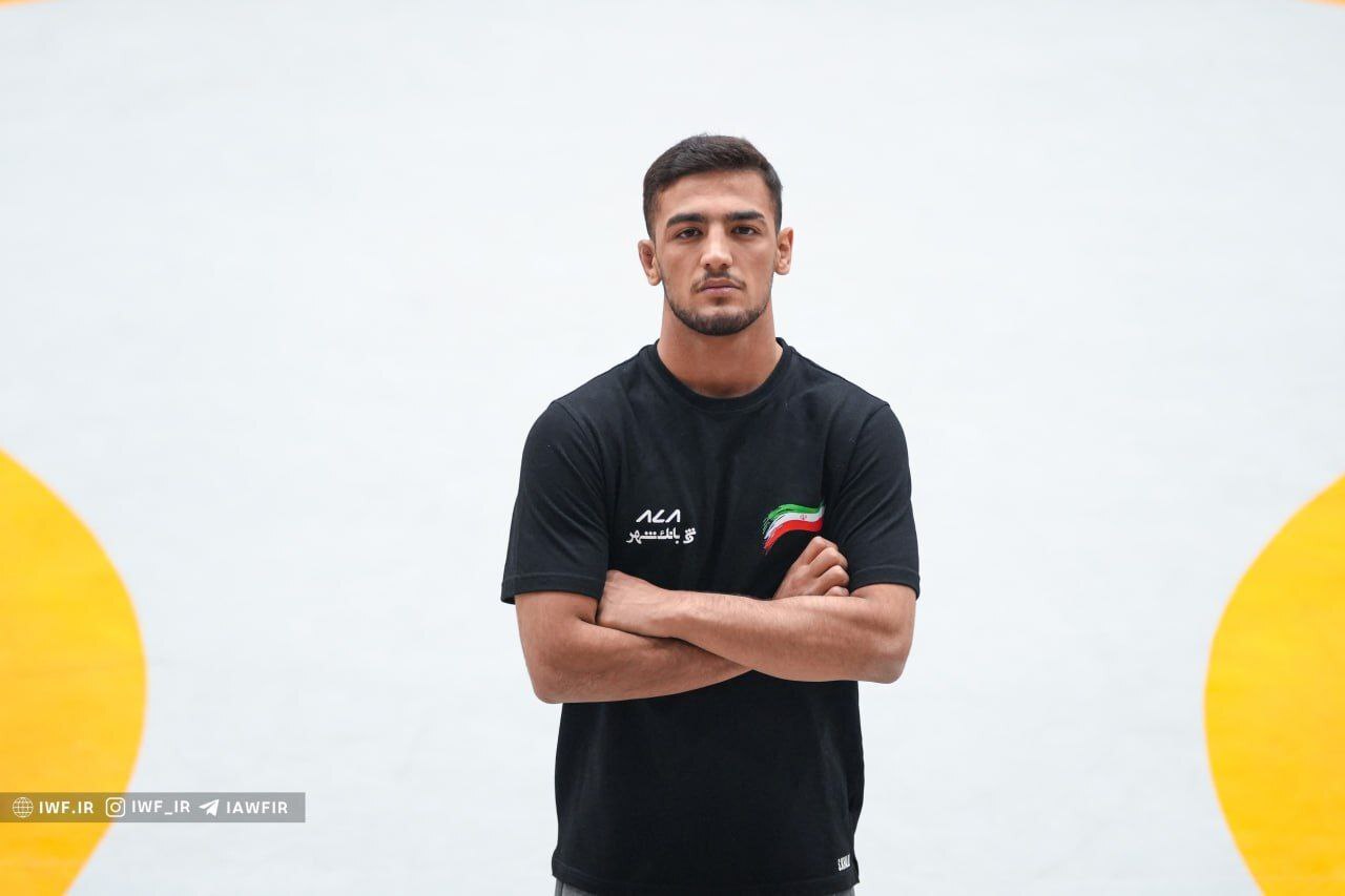 کشتی قهرمان جهان - آلبانی/ شروع طوفانی قاسم‌پور