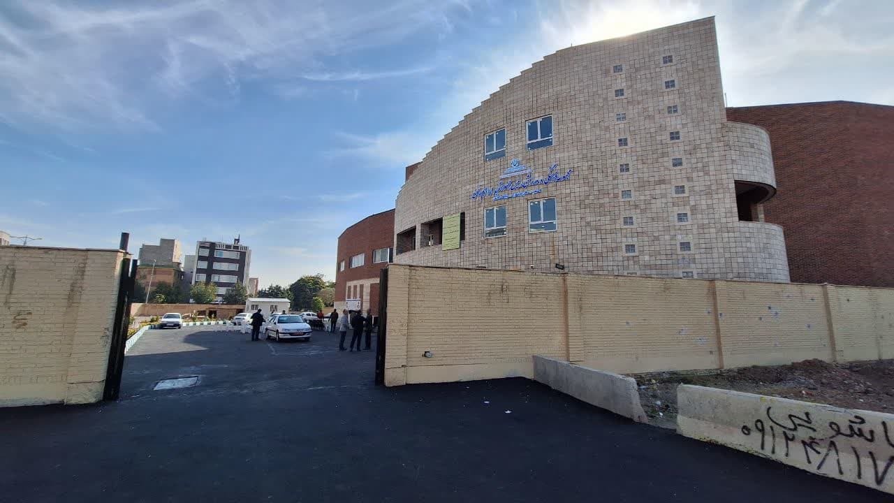 استخر شهید رئیسی به صورت رایگان در اختیار دانش آموزان پایه ششم قرار می گیرد استخر شهید رئیسی به صورت رایگان در اختیار دانش آموزان پایه ششم قرار می گیرد