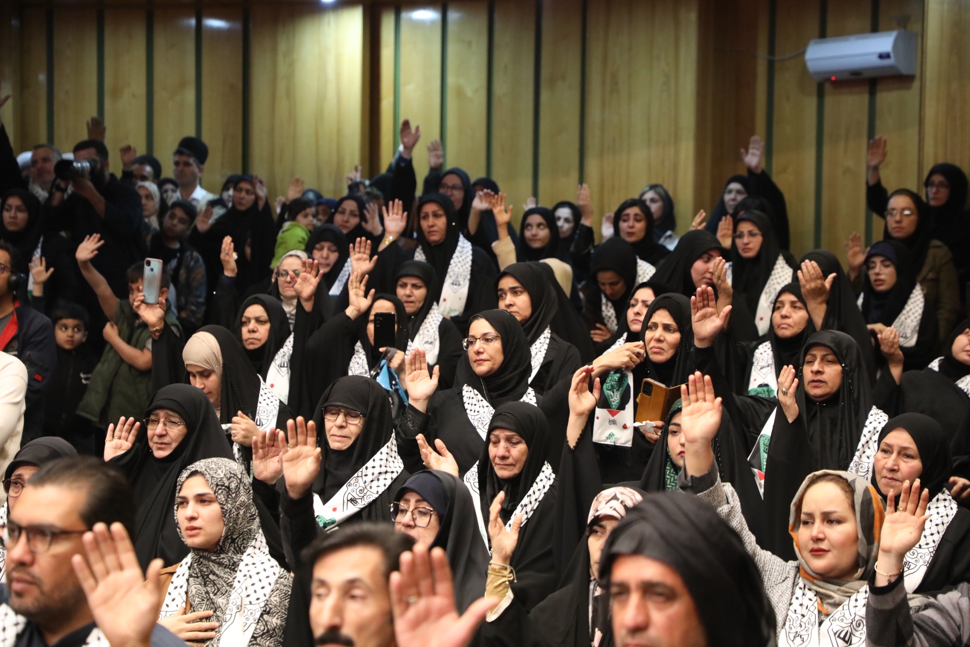  مراسم اختتامیه سومین سوگواره پایتخت موکب‌ها برگزار شد + عکس