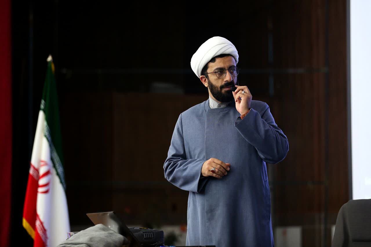 همایش پیشگیری از آسیب های اجتماعی در لامرد برگزار شد همایش پیشگیری از آسیب های اجتماعی در لامرد برگزار شد