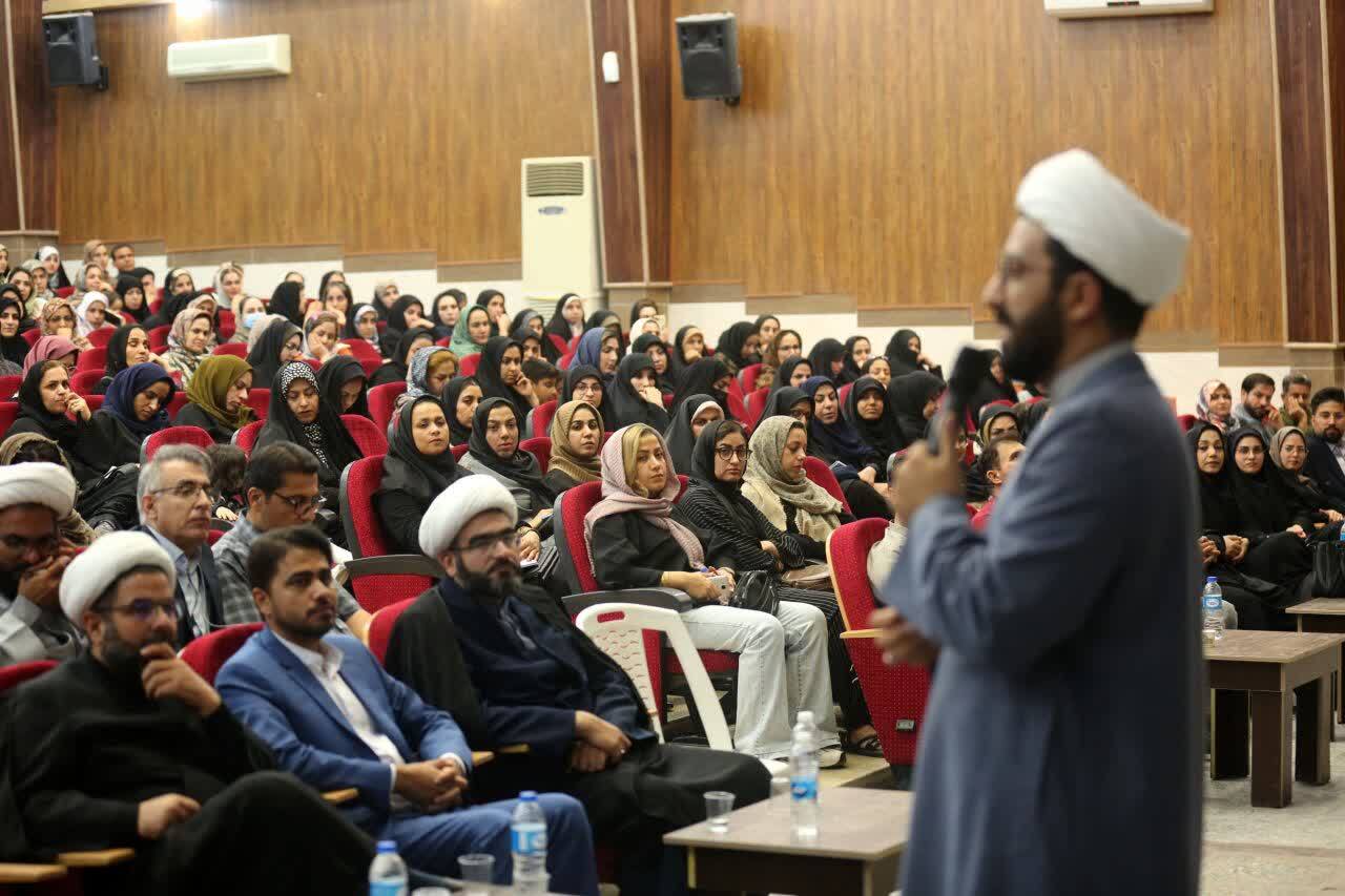 همایش پیشگیری از آسیب های اجتماعی در لامرد برگزار شد همایش پیشگیری از آسیب های اجتماعی در لامرد برگزار شد