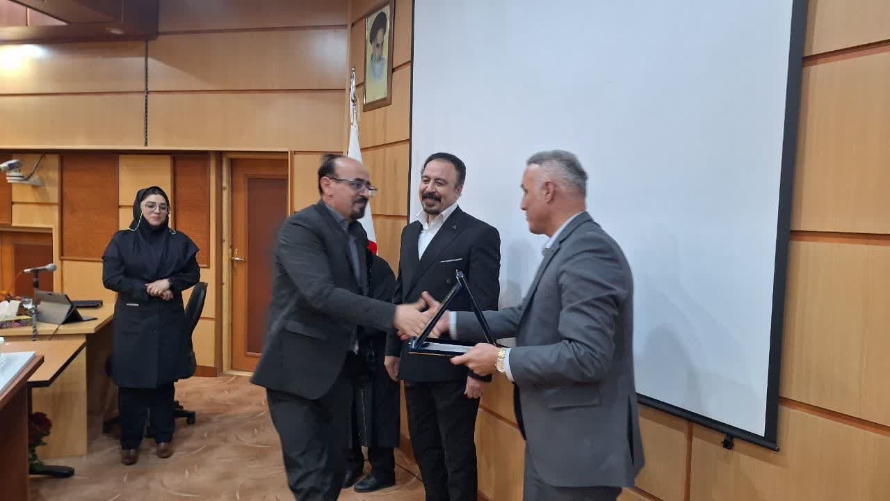 رفع چالش ها و مشکلات شرکت های بیمه ای از سوی مسئولان کشور جدی گرفته شود رفع چالش ها و مشکلات شرکت های بیمه ای از سوی مسئولان کشور جدی گرفته شود