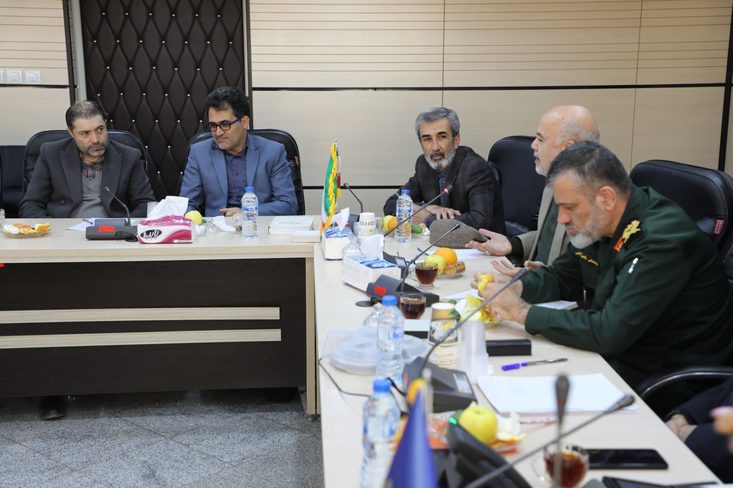 برگزاری جلسه مدیریت پایدار منابع آب استان با رویکرد احیاء آبخوان دشت قزوین