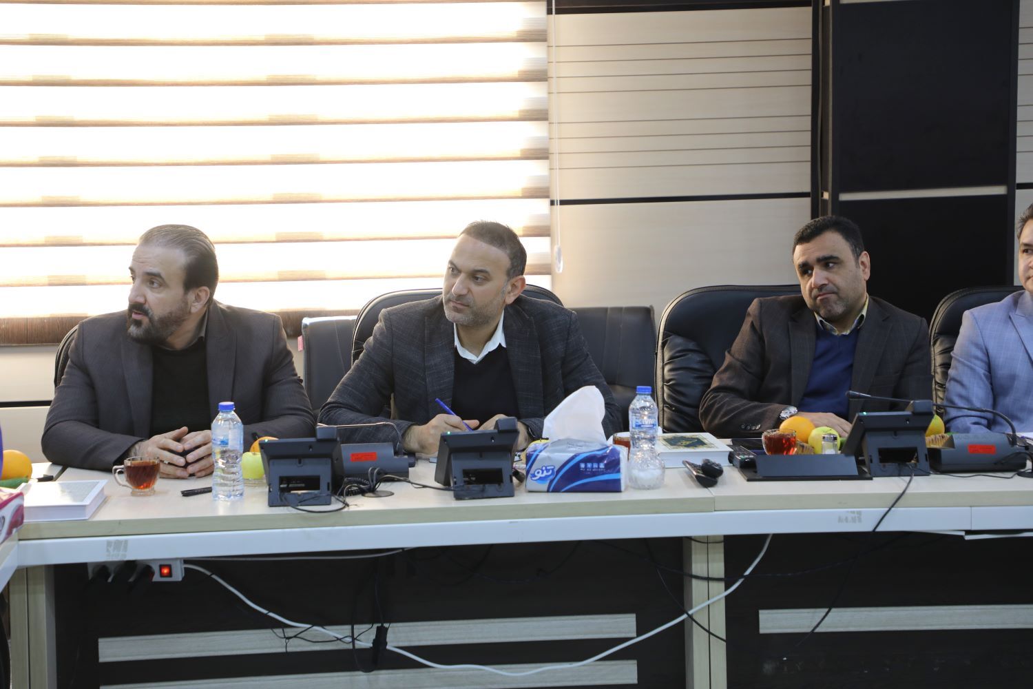 برگزاری جلسه مدیریت پایدار منابع آب استان با رویکرد احیاء آبخوان دشت قزوین