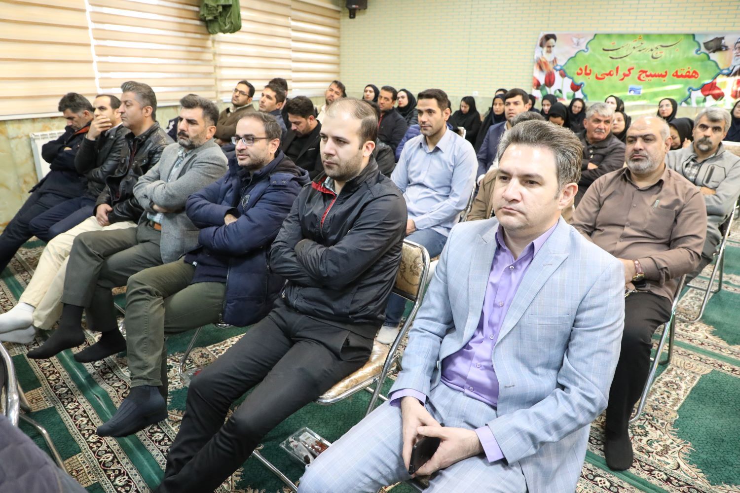 بسیج محصول فرهنگ مکتب فاطمی و حسینی است بسیج محصول فرهنگ مکتب فاطمی و حسینی است