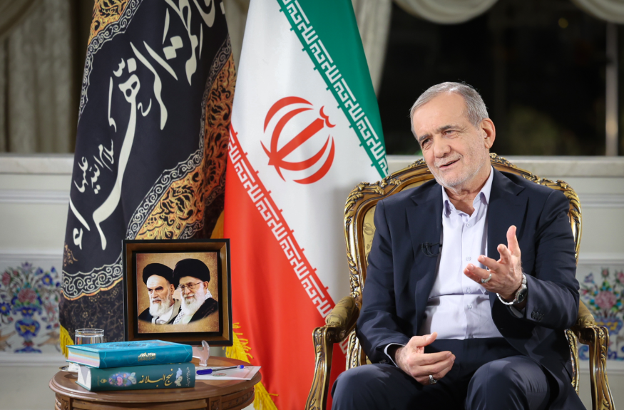 هیچ دولتی در مدت 100 روز نمی تواند معجزه کرده و مشکلات را حل کند هیچ دولتی در مدت 100 روز نمی تواند معجزه کرده و مشکلات را حل کند