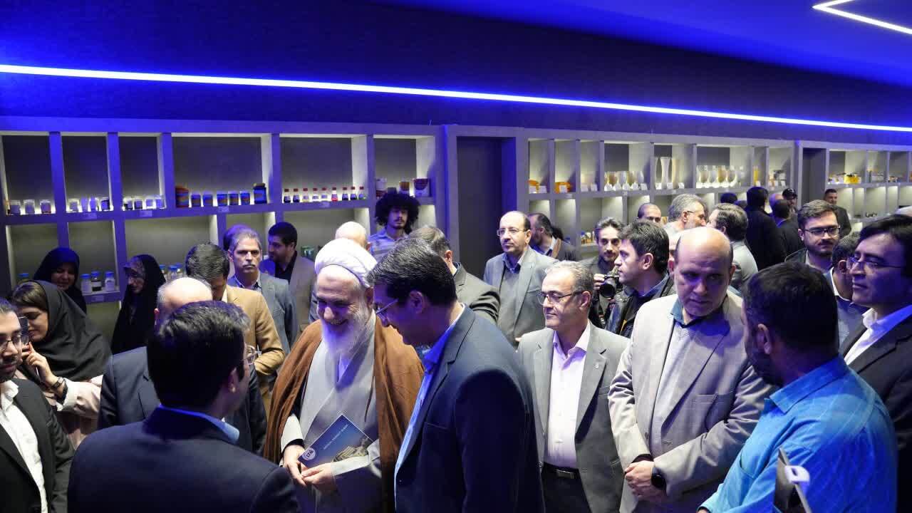 نمایشگاه دستاوردهای پژوهشی و فناوری استان قزوین افتتاح شد نمایشگاه دستاوردهای پژوهشی و فناوری استان قزوین افتتاح شد