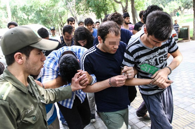 با کشف 1.5 تن انواع مواد مخدر در استان قزوین بیش از 3675 قاچاقچی دستگیر شدند با کشف 1.5 تن انواع مواد مخدر در استان قزوین بیش از 3675 قاچاقچی دستگیر شدند