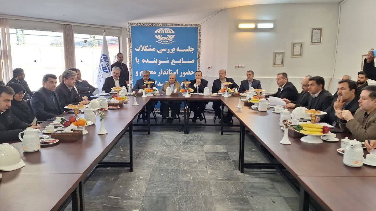 استاندار قزوین:بازدید از واحدهای صنعتی نمایشی نخواهدبود/دنبال حل مشکلات تولید هستیم 