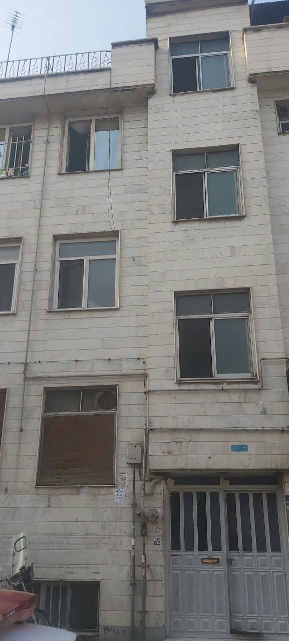 نجات ۱۰ زن و مرد از حادثه گازگرفتگی یک ساختمان در مشیریه