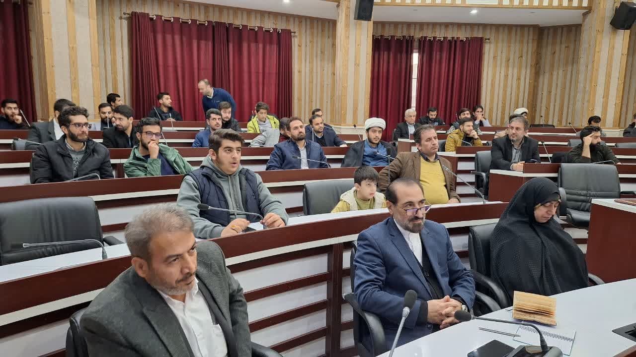 جریان« شریان» بدنبال شبکه سازی و استفاده از جوانان توانمند برای حل مشکلات کشور است