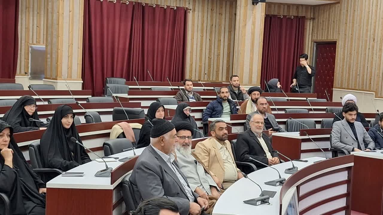 تربیت نیروهای جوان برای مدیریت آینده کشور توسط تشکل های سیاسی جدی گرفته شود