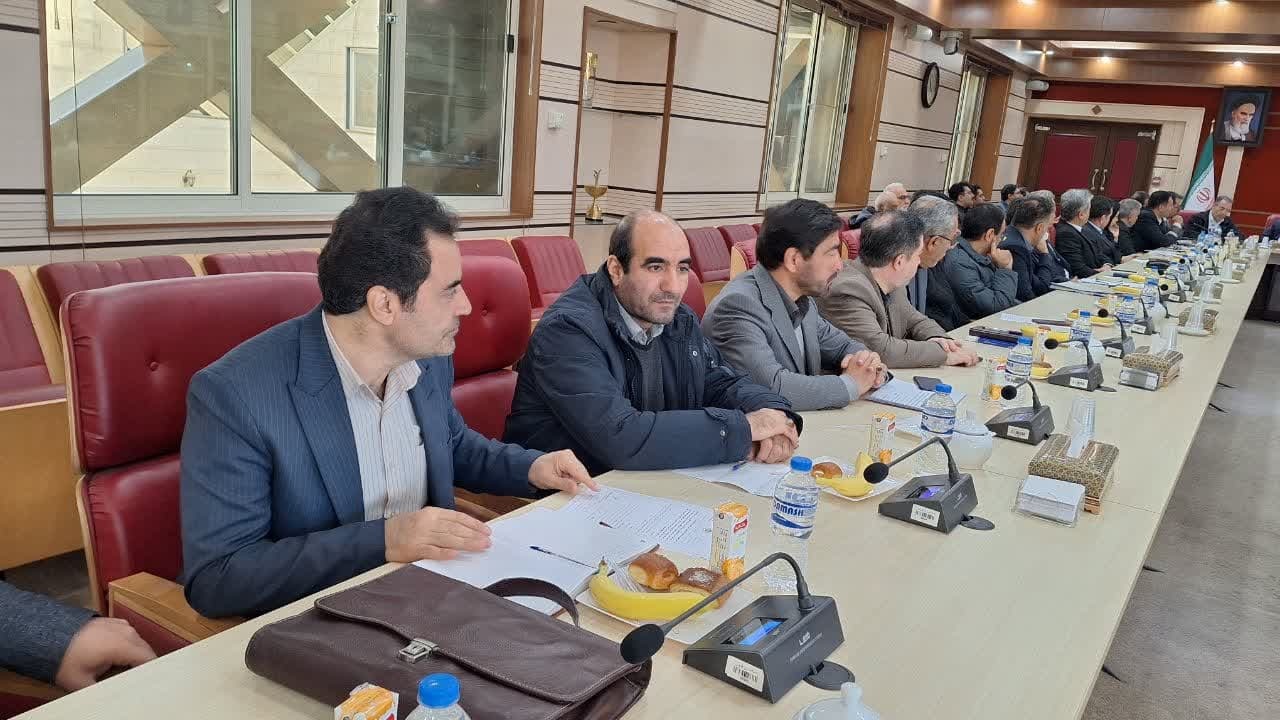 اتاق بازرگانی قزوین تعامل خود با اتاق های بازرگانی سایر کشورها را در دستور کار قرار دهد اتاق بازرگانی قزوین تعامل خود با اتاق های بازرگانی سایر کشورها را در دستور کار قرار دهد