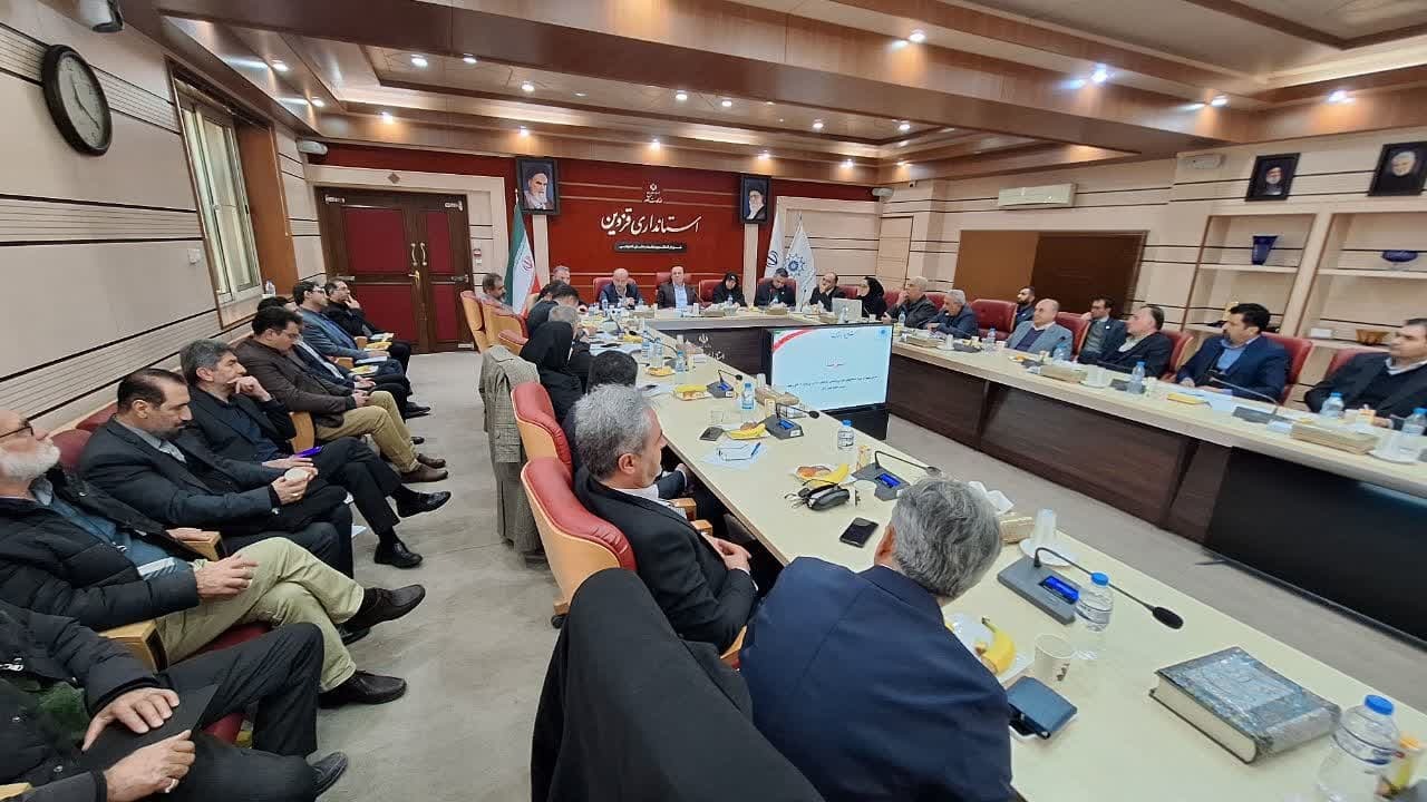 اتاق بازرگانی قزوین تعامل خود با اتاق های بازرگانی سایر کشورها را در دستور کار قرار دهد اتاق بازرگانی قزوین تعامل خود با اتاق های بازرگانی سایر کشورها را در دستور کار قرار دهد