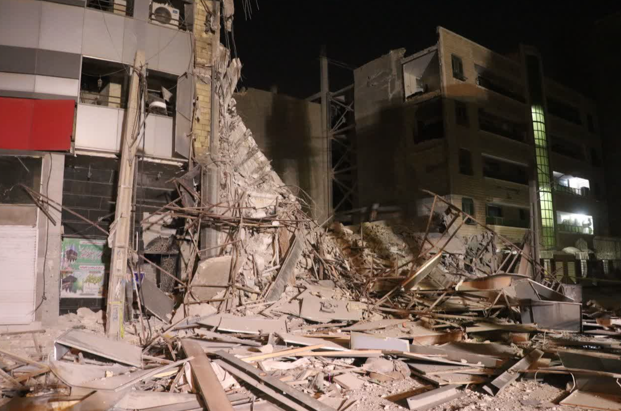 جزییات حادثه ریزش ساختمان ۶ طبقه اهواز؛ 10 روز پیش این اتفاق پیشبینی شده بود