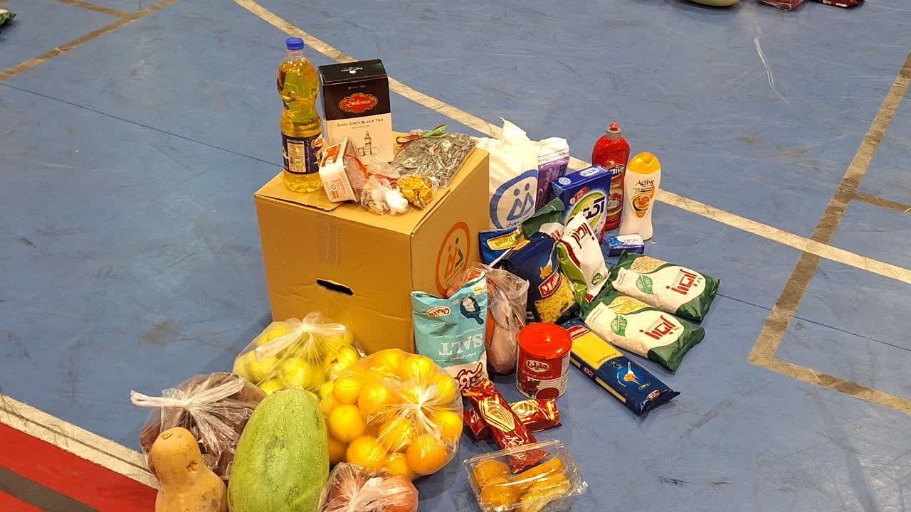 بنیاد دستان مهربان در قزوین به فکر یلدای نیازمندان