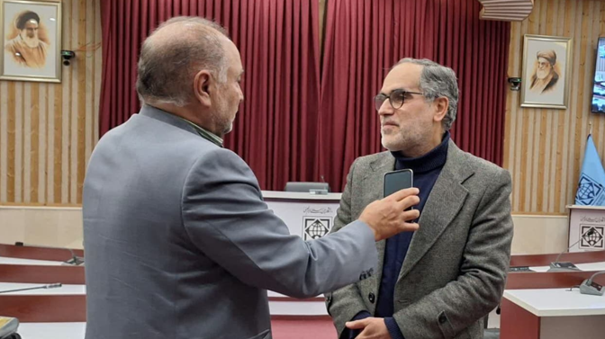 استاندار قزوین حل مشکل آب و احیای واحدهای صنعتی راکد را در اولویت قرار دهد 