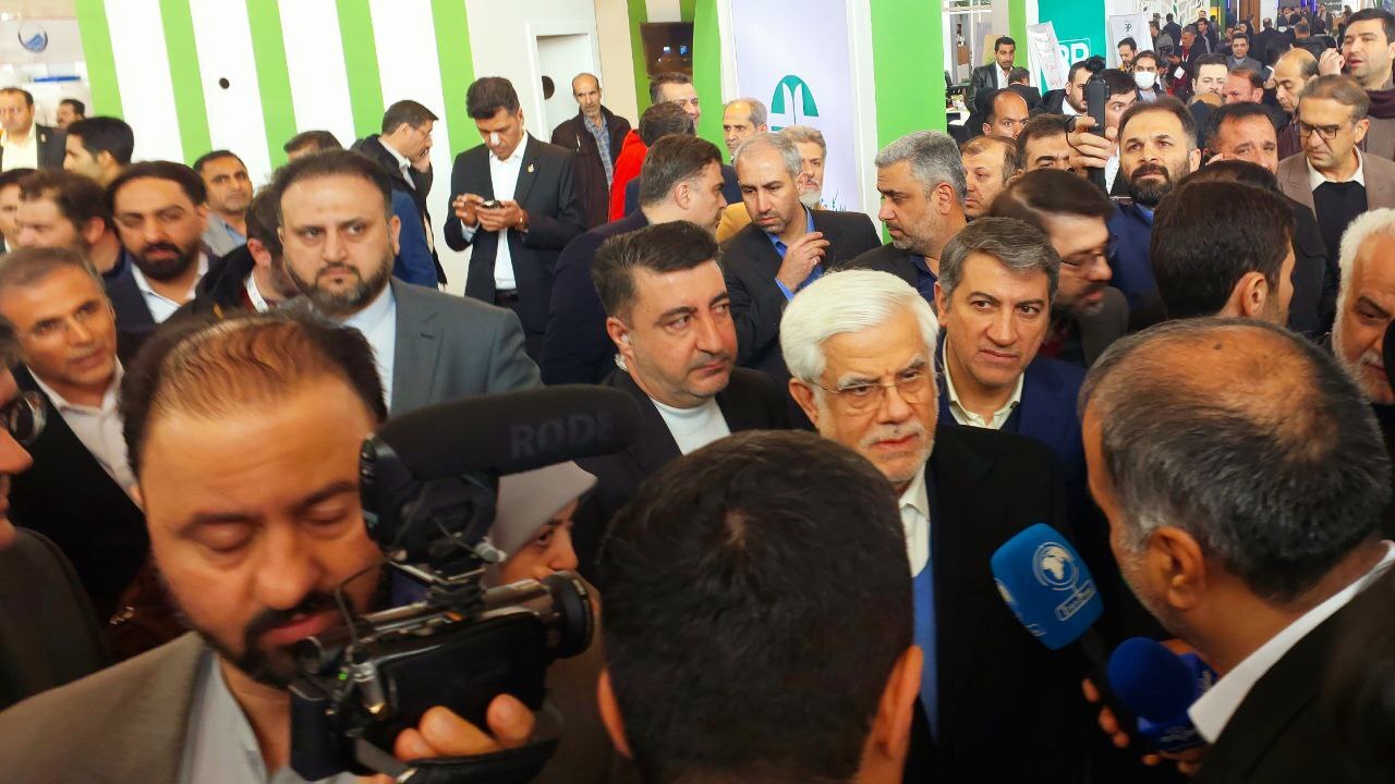 نمایشگاه محیط زیست با حضور معاون رئیسجمهور در شهر آفتاب افتتاح شد نمایشگاه محیط زیست با حضور معاون رئیسجمهور در شهر آفتاب افتتاح شد