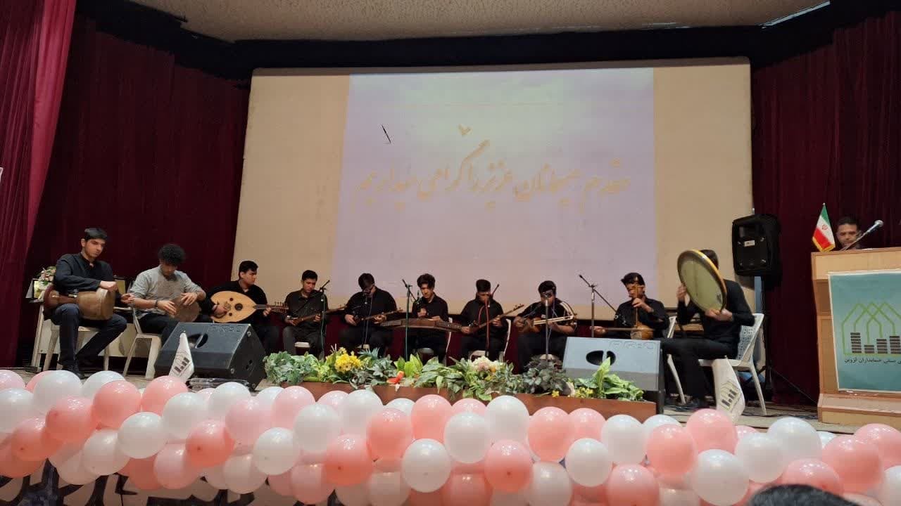 باور مدیران دستگاهها به شفافیت موجب تقویت انگیزه حسابرسان در امور مالی می شود باور مدیران دستگاهها به شفافیت موجب تقویت انگیزه حسابرسان در امور مالی می شود