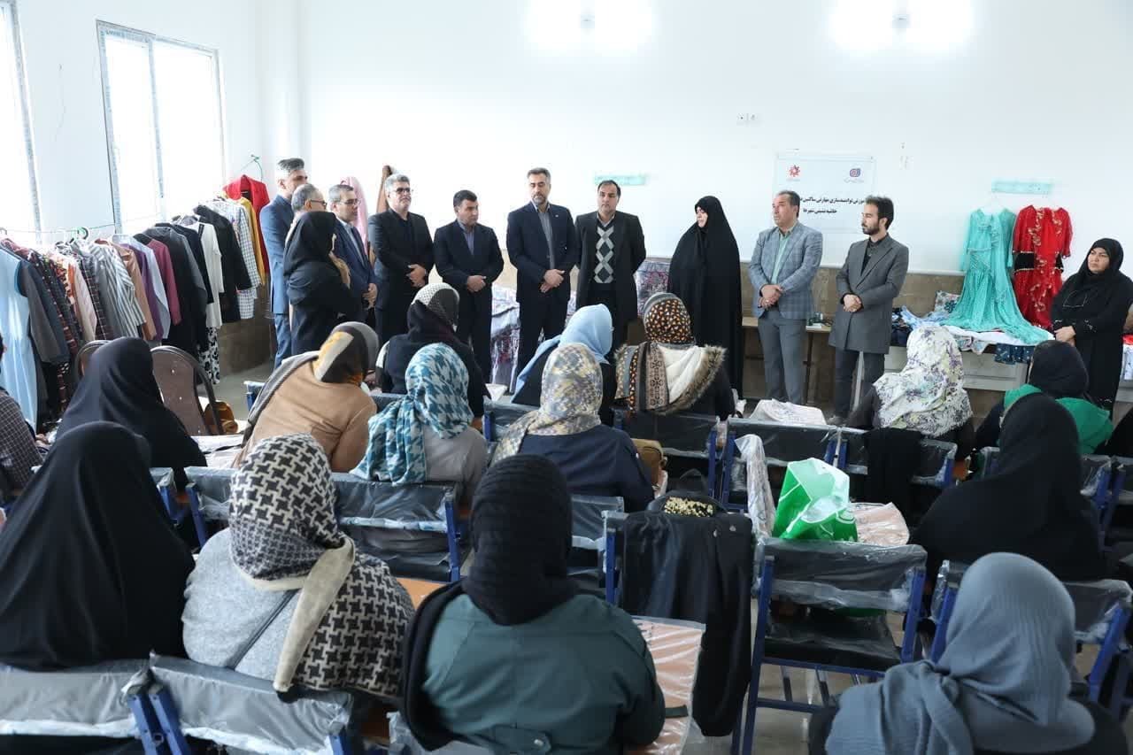 موزشگاه توانمندسازی مهارتی در مهرگان راه اندازی شد موزشگاه توانمندسازی مهارتی در مهرگان راه اندازی شد