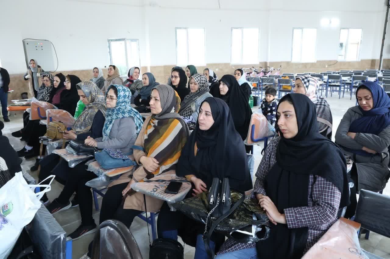 موزشگاه توانمندسازی مهارتی در مهرگان راه اندازی شد موزشگاه توانمندسازی مهارتی در مهرگان راه اندازی شد