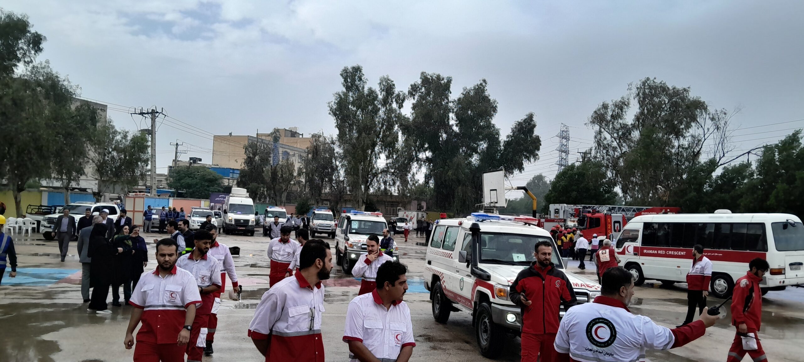 برگزاری مانور زلزله در مدارس خوزستان همراه با بارش های پاییزی