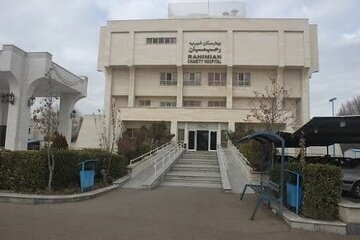 مسئولان دانشگاه علوم پزشکی قزوین به دغدغه مندی دادستان در خصوص بیمارستان رحیمیان الوند پاسخ دادند مسئولان دانشگاه علوم پزشکی قزوین به دغدغه مندی دادستان در خصوص بیمارستان رحیمیان الوند پاسخ دادند