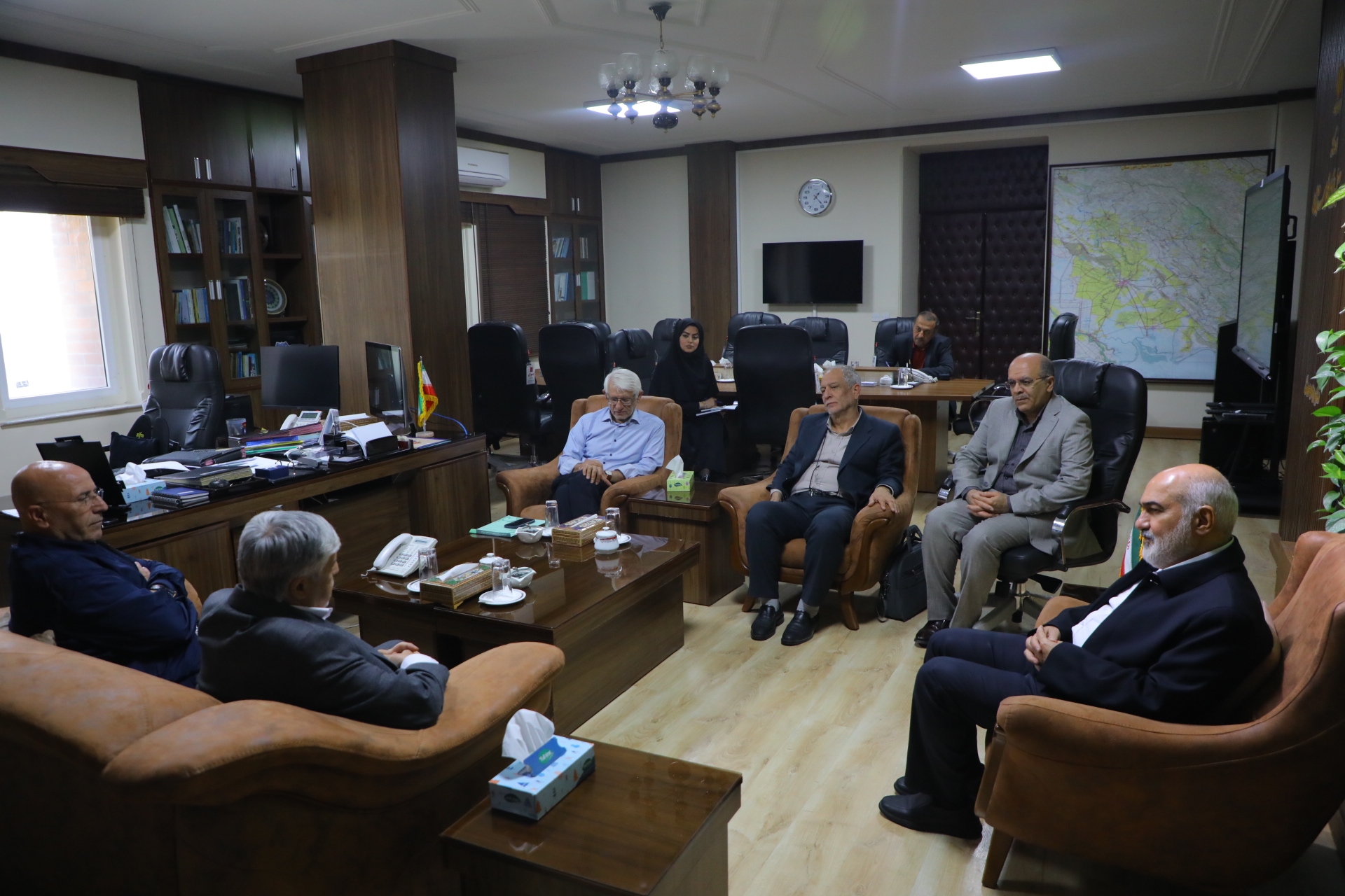 همکاری‌های علمی و اجرایی استانداری خوزستان و دانشگاه شهید چمران تقویت  می شود