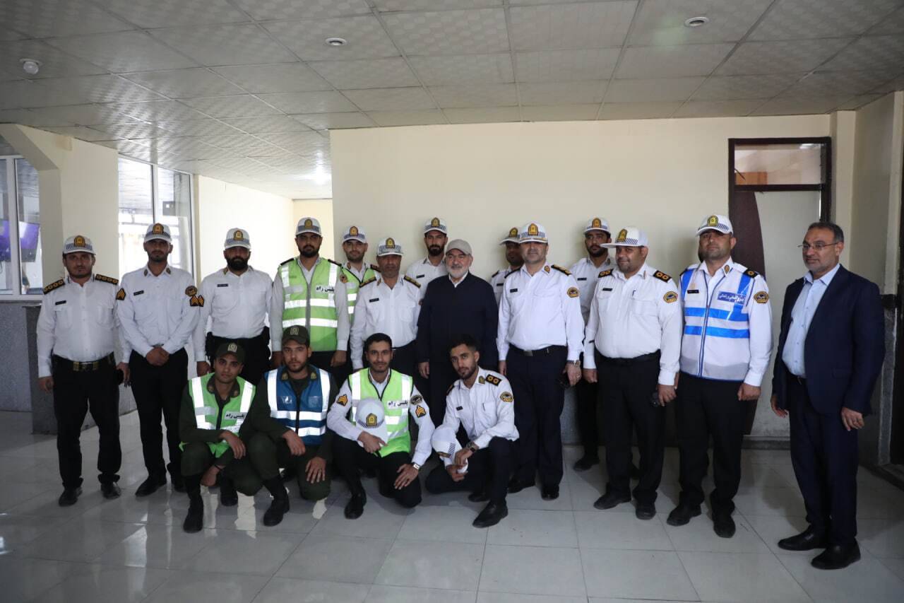 استاندار خوزستان از پلیس راه و فرودگاه اهواز بازدید به عمل آورد