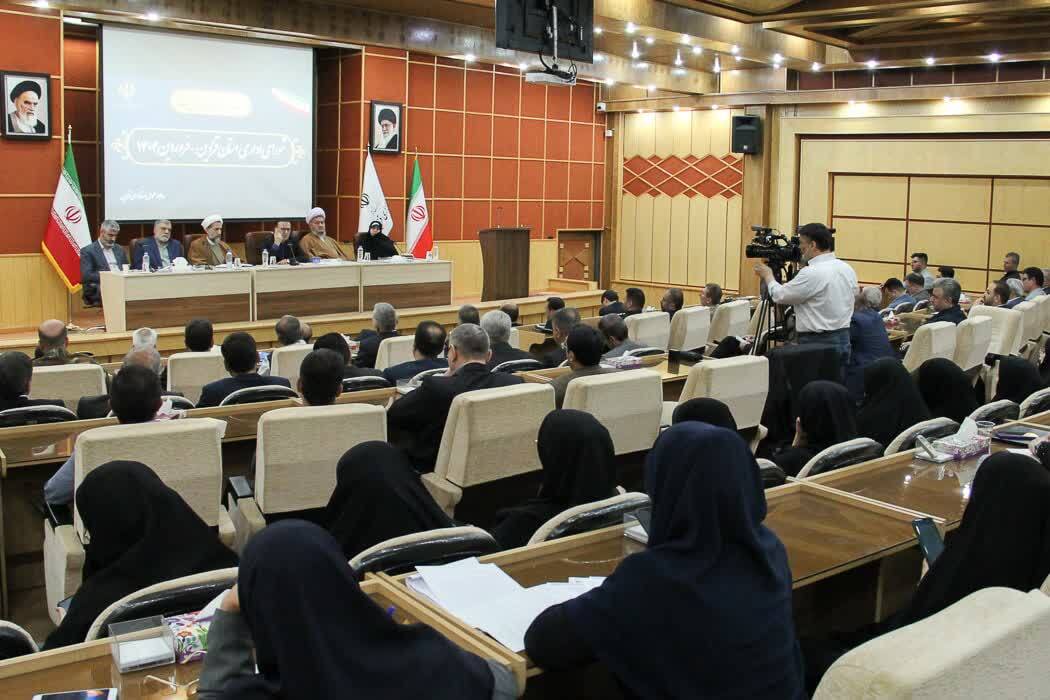 حاکمیت امنیت سرمایه‌گذاری را برای مردم ایجاد کند