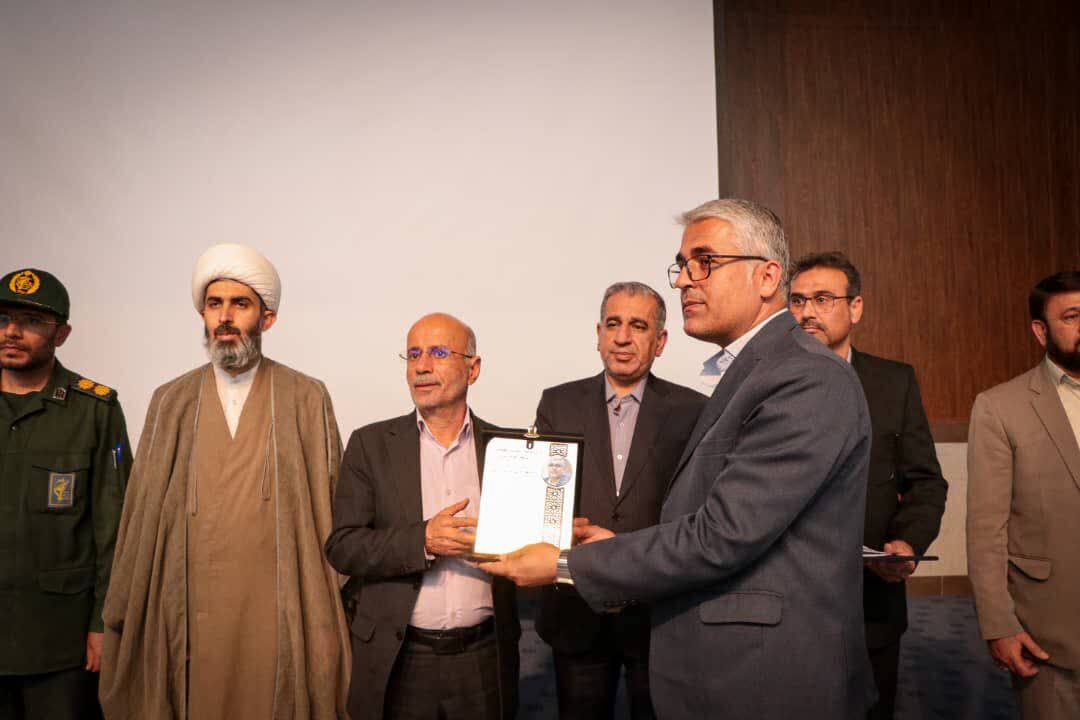 لامرد نیازمند جهاد وحدت است/عبور از مرزبندیها و تمرکز بر گفتمان امام و رهبری، کلید توسعه لامرد است لامرد نیازمند جهاد وحدت است/عبور از مرزبندیها و تمرکز بر گفتمان امام و رهبری، کلید توسعه لامرد است