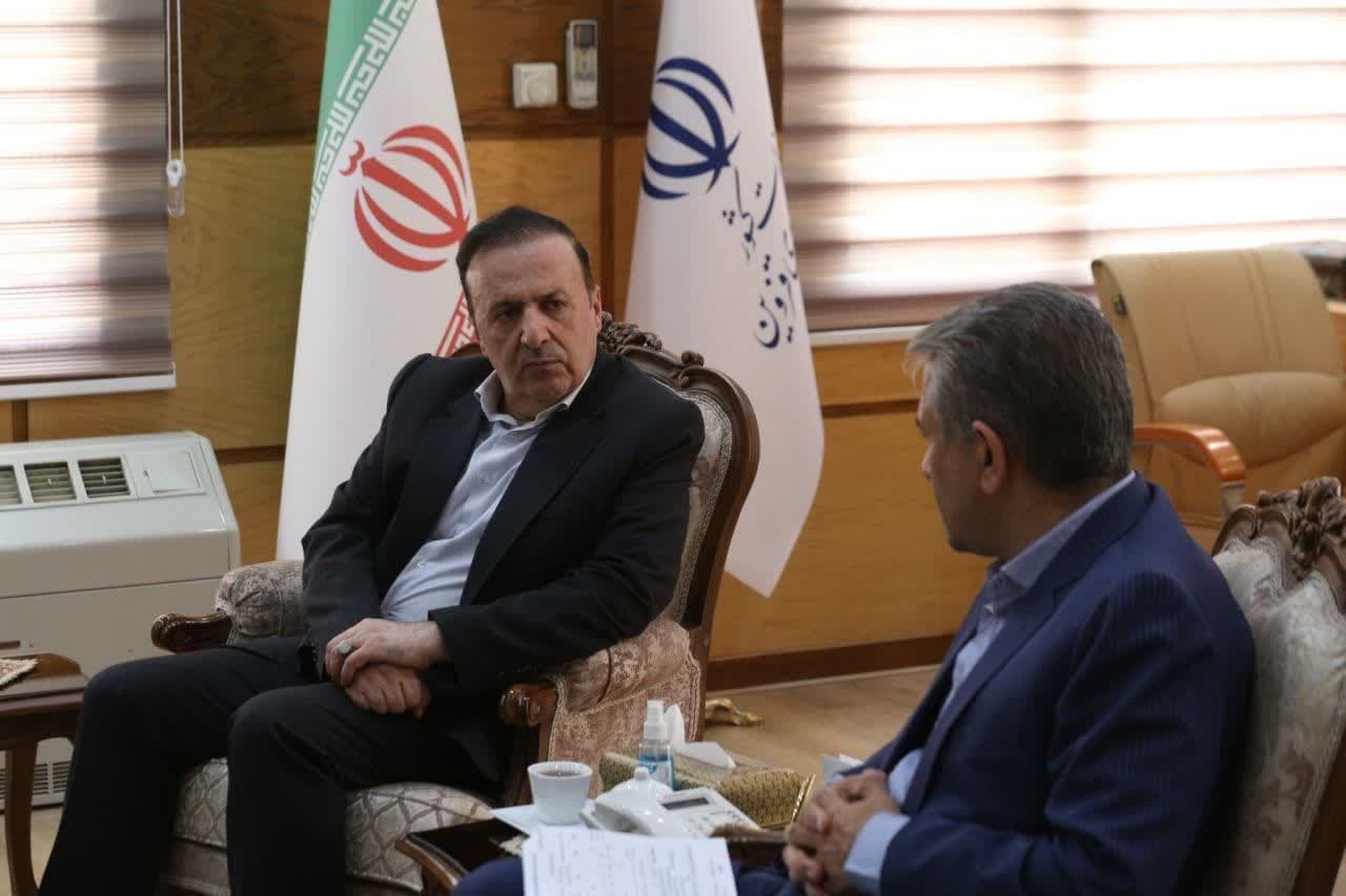 فعالیت بنیاد مسکن در روستاها موجب عمران و آبادانی و جلوگیری از مهاجرت روستائیان شده است فعالیت بنیاد مسکن در روستاها موجب عمران و آبادانی و جلوگیری از مهاجرت روستائیان شده است