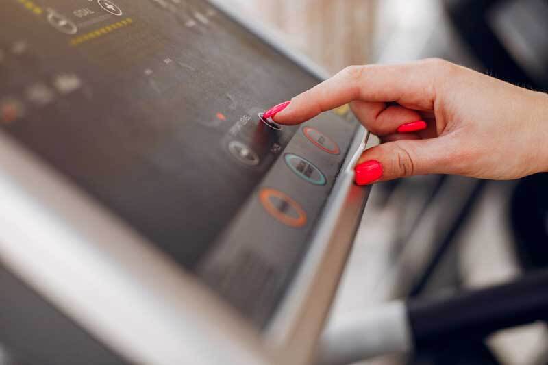 راهنمای آموزش تصویری کار با تردمیل