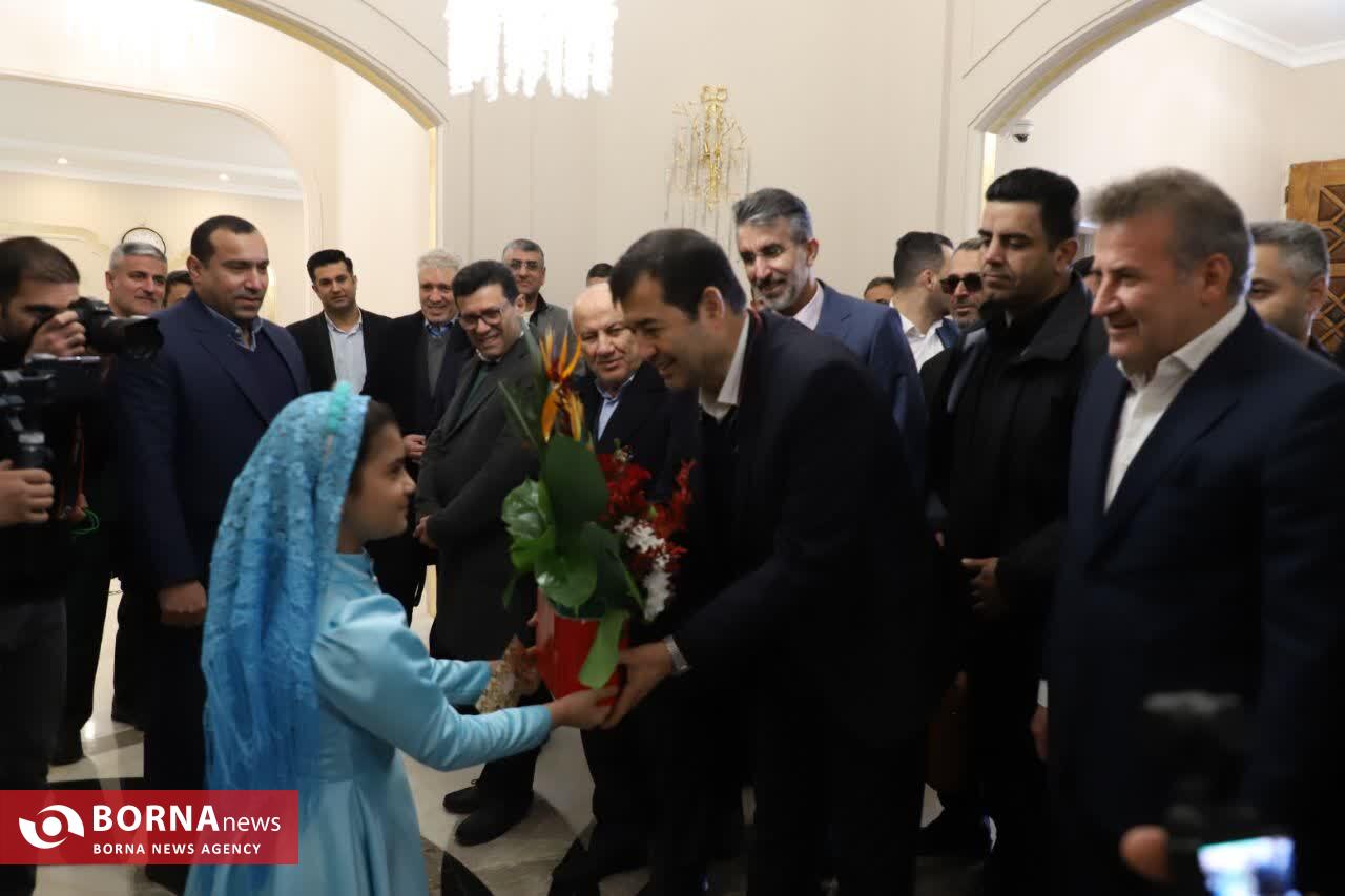 وزیر ورزش و جوانان با استقبال استاندار مازندران وارد استان شد