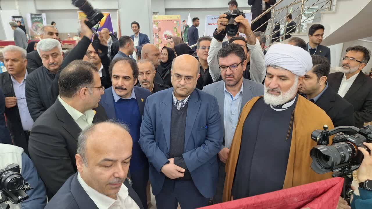 نمایشگاه کشاورزی دانش بنیان در قزوین گشایش یافت