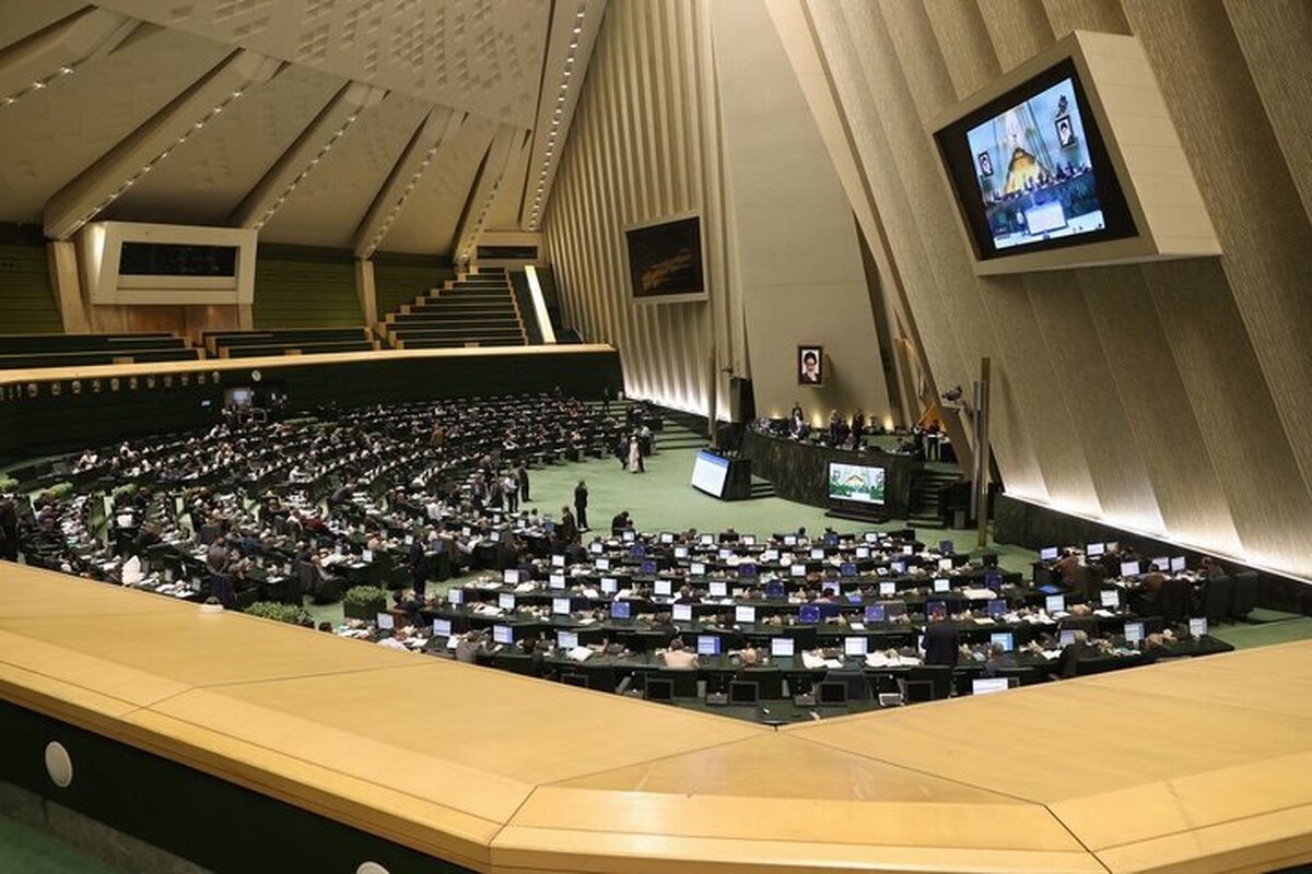 بیانیه مجلس: اموال مقامات قوای مقننه و قضاییه شفاف شود