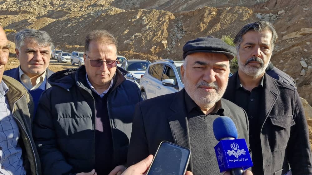 بازدید میدانی استاندار خوزستان از مناطق سیل‌زده ایذه و محورهای مواصلاتی مسجدسلیمان