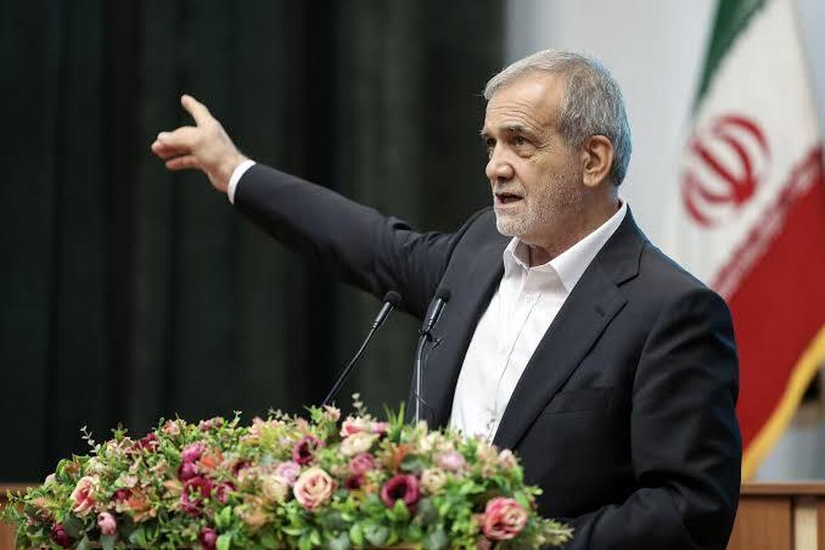 از نگاه رئیس جمهور: ریشه عدم حل مشکلات کشور فقدان مهارت و انگیزه است