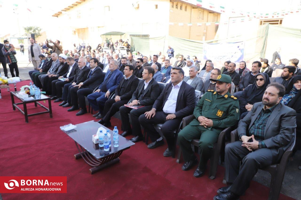 وزیر ورزش و جوانان: توسعه ورزش نباید صرفا به سالن‌های سرپوشیده محدود شود / رویکرد ما پیگیری پروژه های بالای ۷۰ درصد است