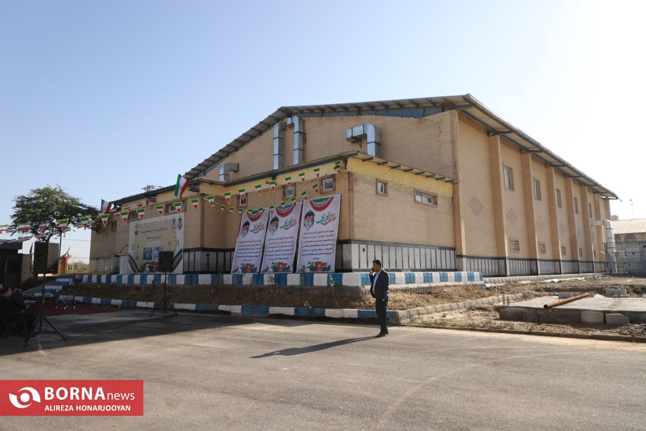 وزیر ورزش و جوانان: توسعه ورزش نباید صرفا به سالن‌های سرپوشیده محدود شود / رویکرد ما پیگیری پروژه های بالای ۷۰ درصد است