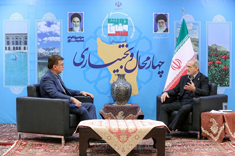 پزشکیان: مصوبات سفرهای استانی صد درصد پیگیری و اجرا می‌شود