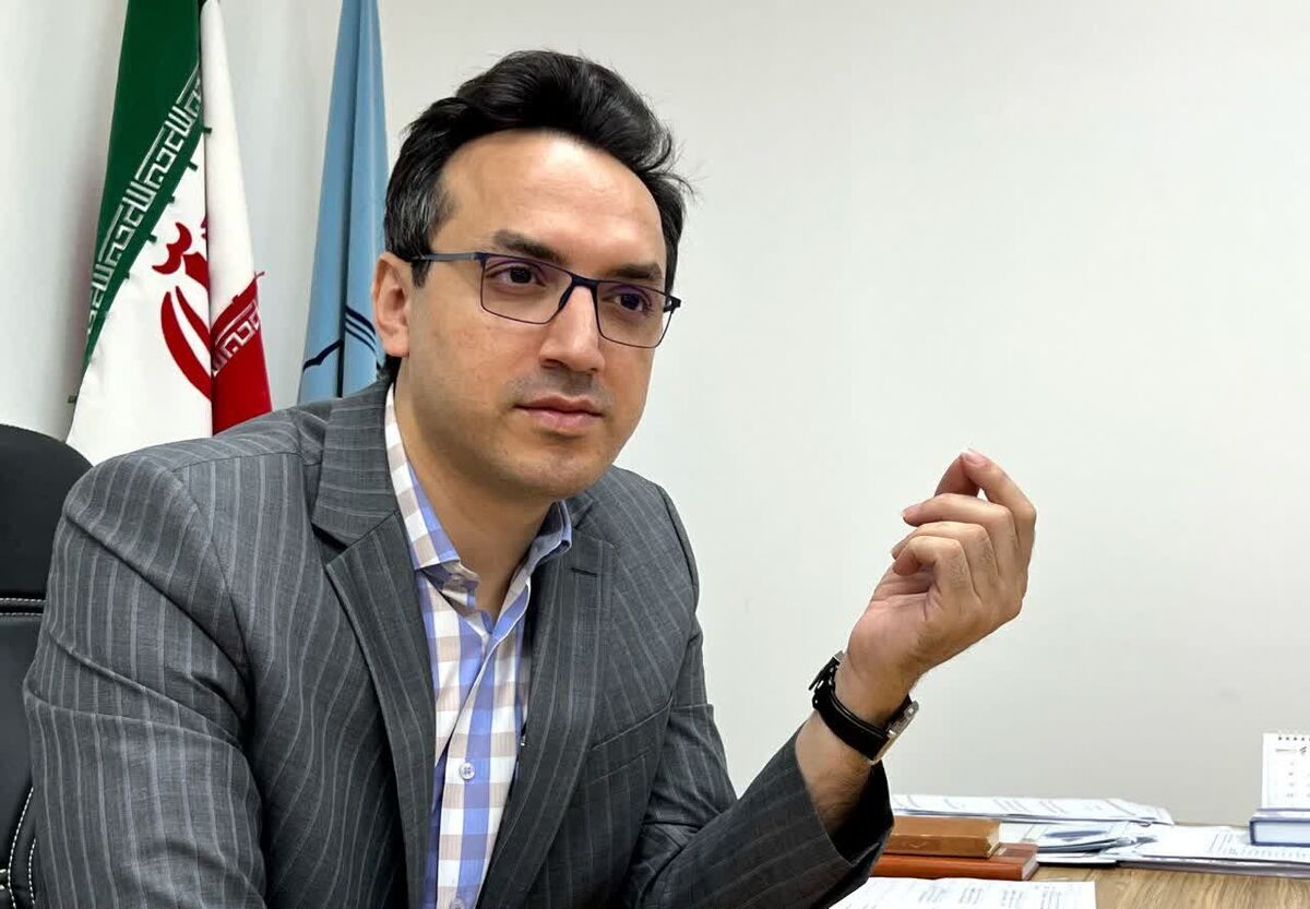 شاهرخی: تحویل آمبولانس‌های جدید گامی در تحقق عدالت درمانی است