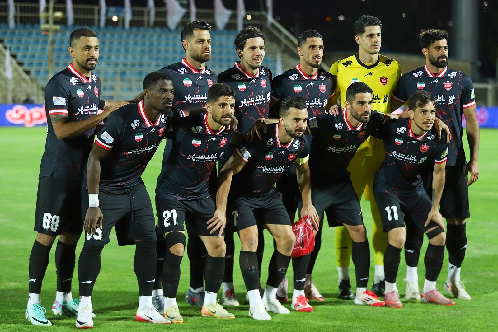 هت تریک جالب قرمزها در نیم فصل اول، ثبت سند دومی به نام پرسپولیس در لیگ بیست و پنجم! هت تریک جالب قرمزها در نیم فصل اول، ثبت سند دومی به نام پرسپولیس در لیگ بیست و پنجم!