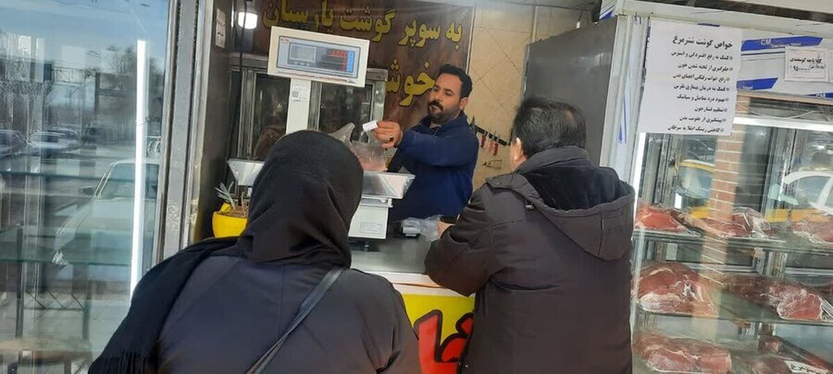 گوشت گرم گوساله با قیمت مصوب در بازار‌های کرج توزیع می‌شود