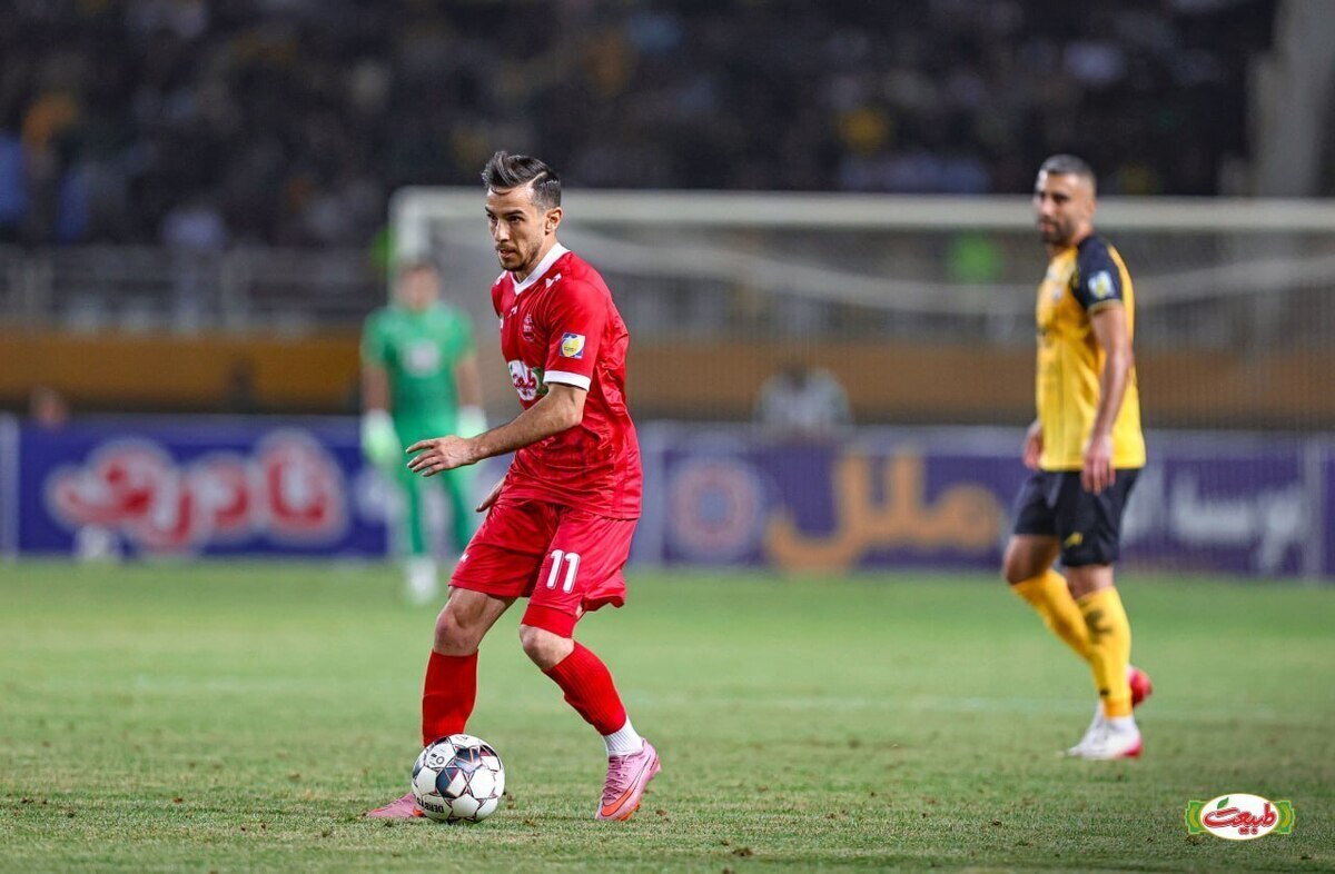 فرشاد احمدزاده در باشگاه پرسپولیس آفتابی شد