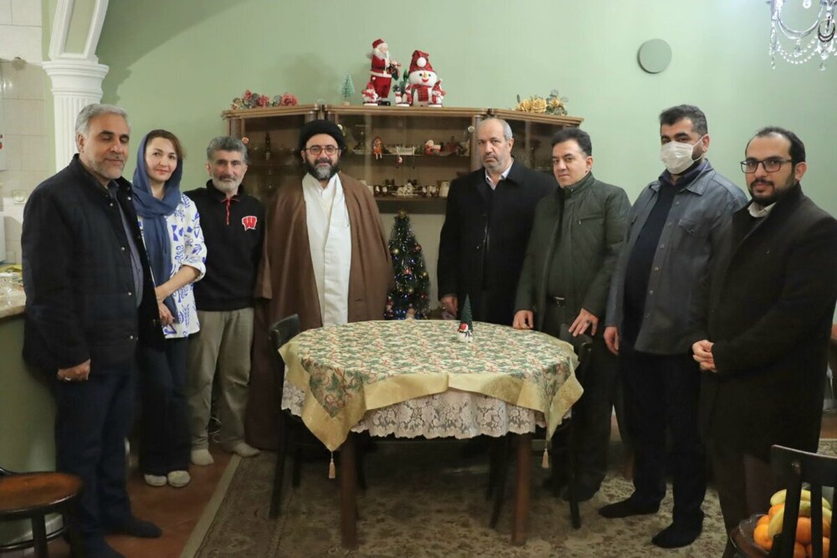 دیدار شهردار تبریز با خانواده معظم شهید والامقام «آرجرون آزوریان» و جانباز سرافراز «خاژاک الکسانیان»