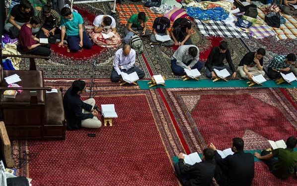 ۱۸ هزار نفر در پناه ۱۲۰ مسجد استان قزوین در مراسم معنوی اعتکاف حضور دارند