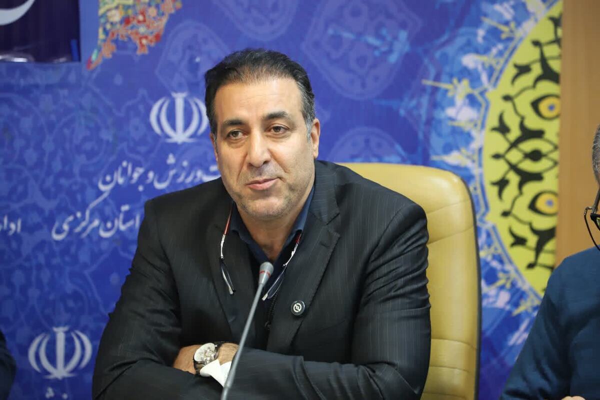 دبیر فدراسیون والیبال بر ضرورت تشکیل تیم لیگ برتر در استان مرکزی و تبدیل آن به قطب ملی والیبال تأکید کرد