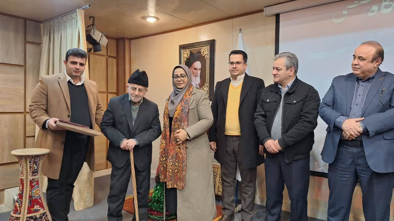 صادرات.۳۰۰ میلیون دلاری فرش ایران می تواند چند برابر شود/ تدوین سند تحول فرش دستباف کشور صادرات.۳۰۰ میلیون دلاری فرش ایران می تواند چند برابر شود/ تدوین سند تحول فرش دستباف کشور