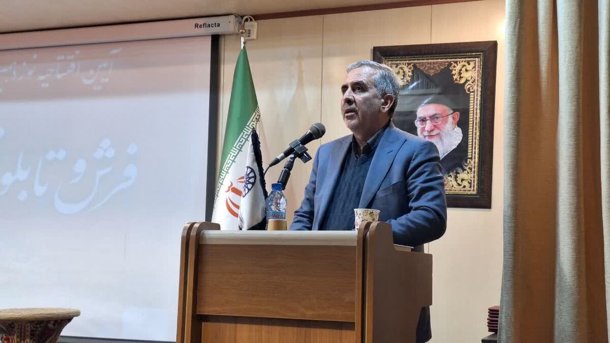 ۴ هزار بافنده در استان قزوین سالانه توان تولید ۱۱ هزار مترمربع فرش دستباف را دارند